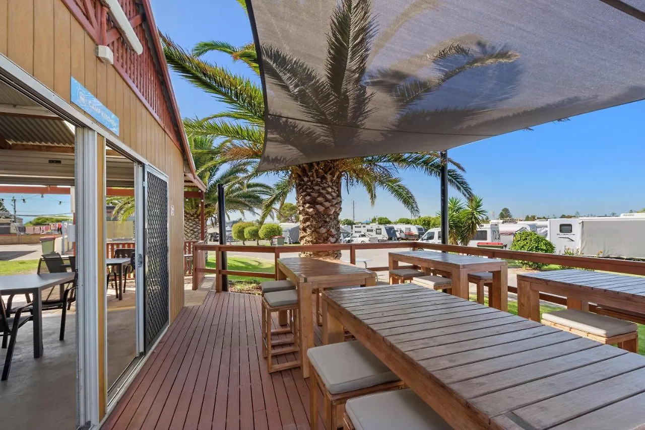 Discovery Parks - Adelaide Beachfront 4*,  Austrália