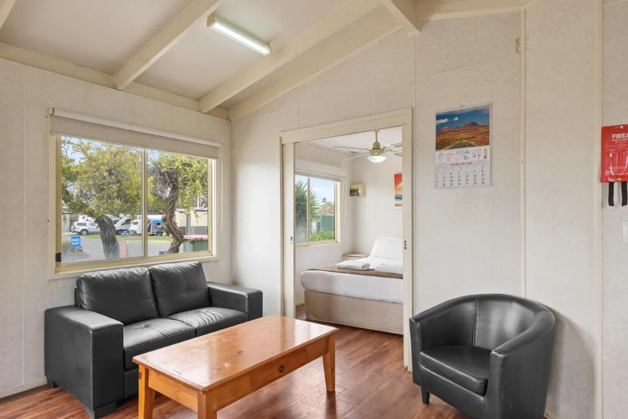 Discovery Parks - Adelaide Beachfront