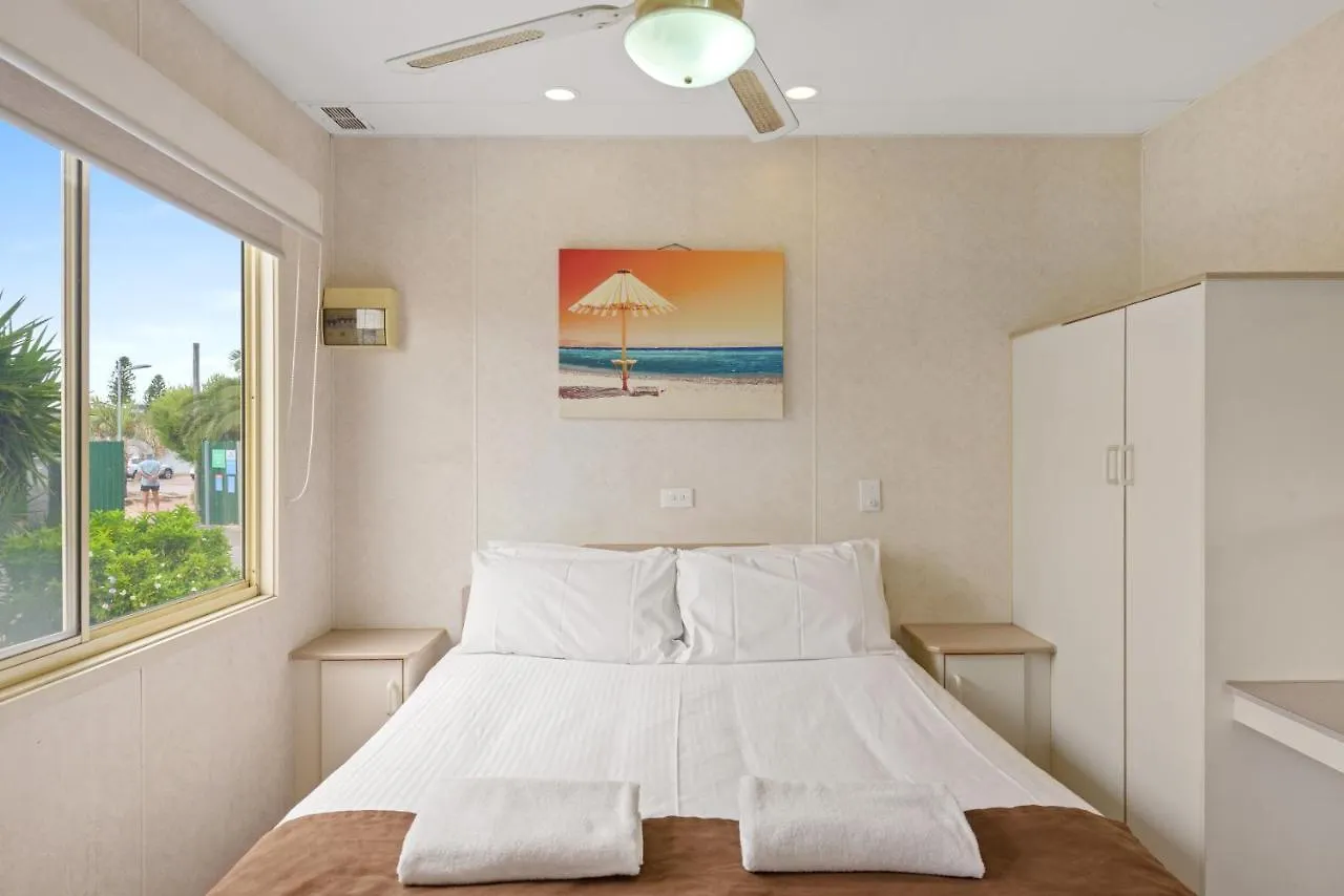 Hotel Discovery Parks - Adelaide Beachfront