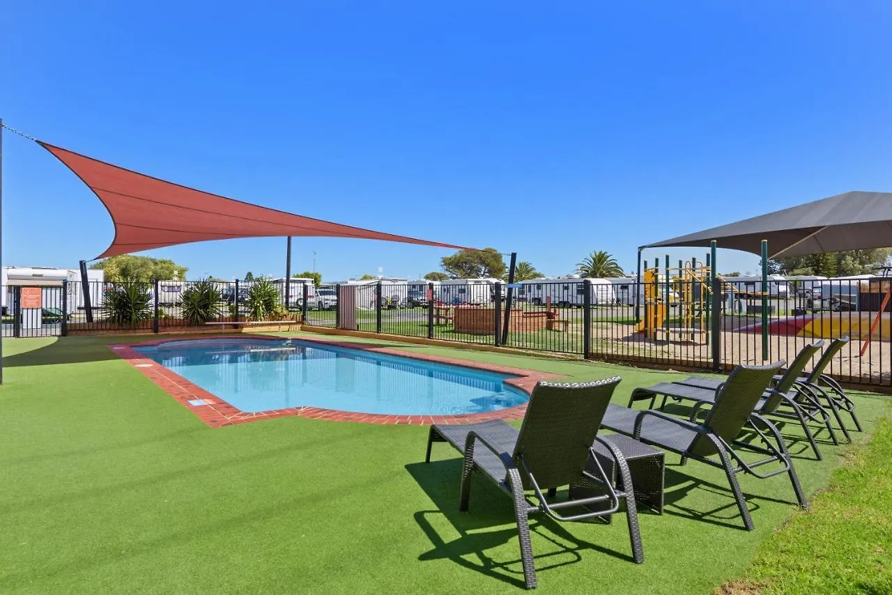 Hotel Discovery Parks - Adelaide Beachfront