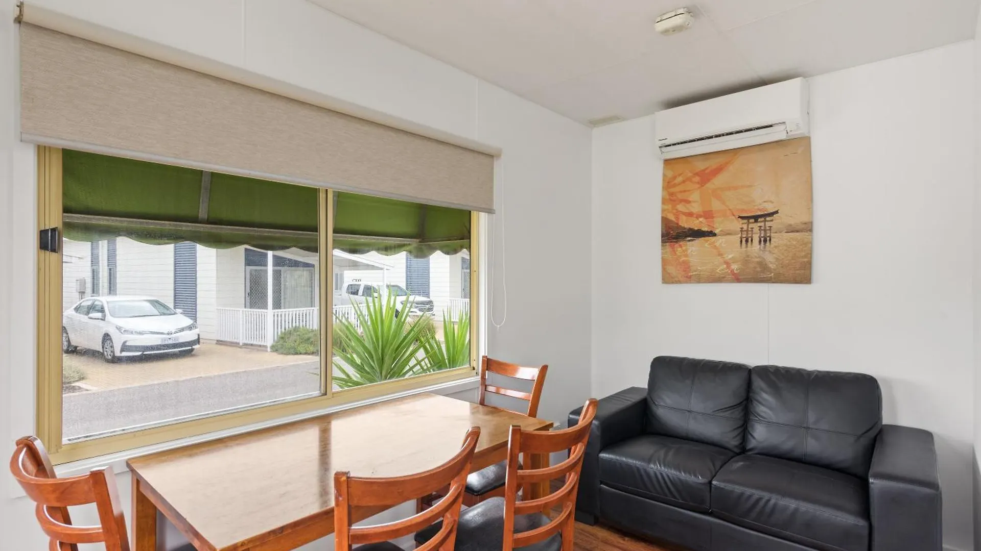 Discovery Parks - Adelaide Beachfront 4*,  Austrália
