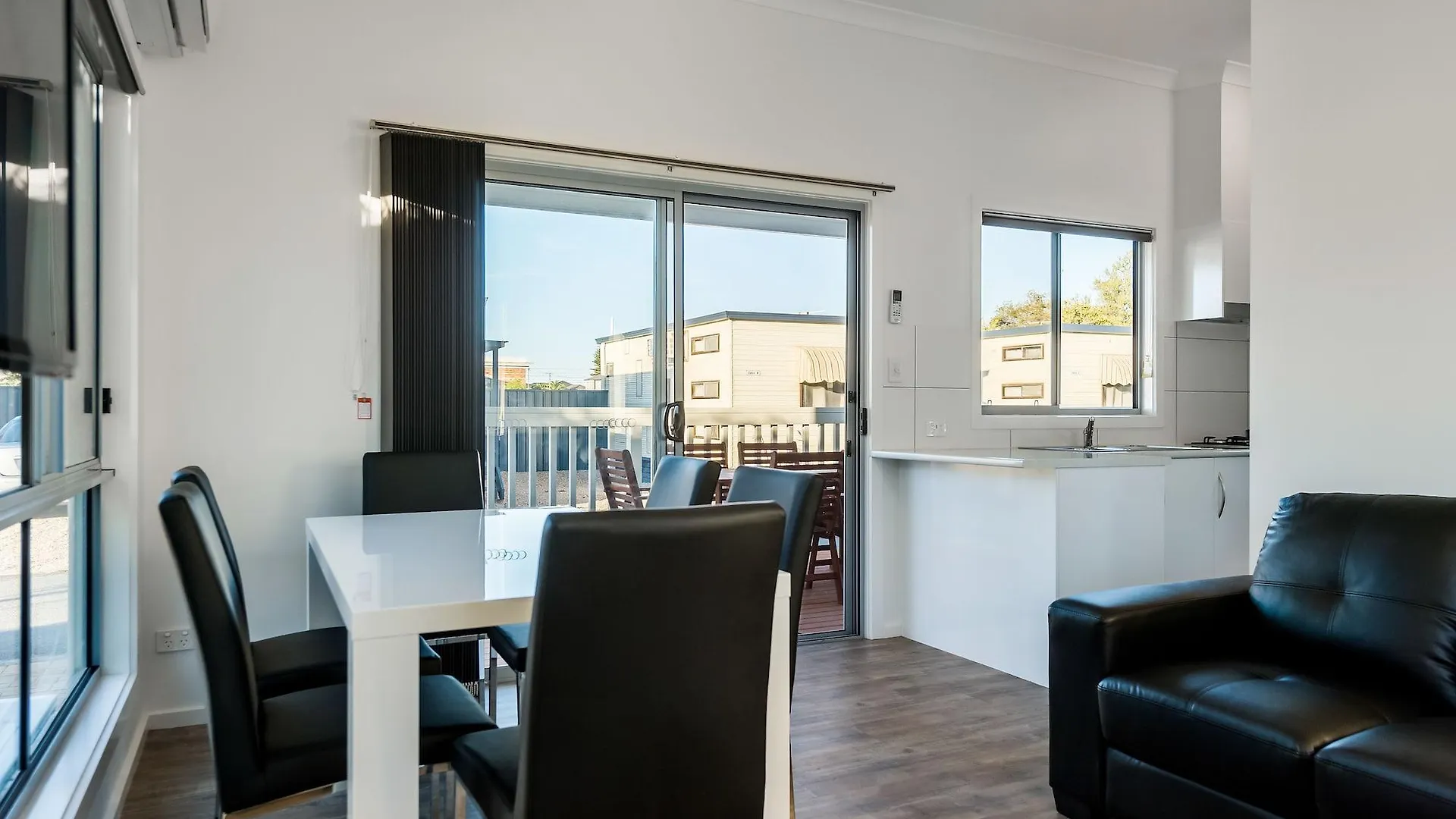 Discovery Parks - Adelaide Beachfront